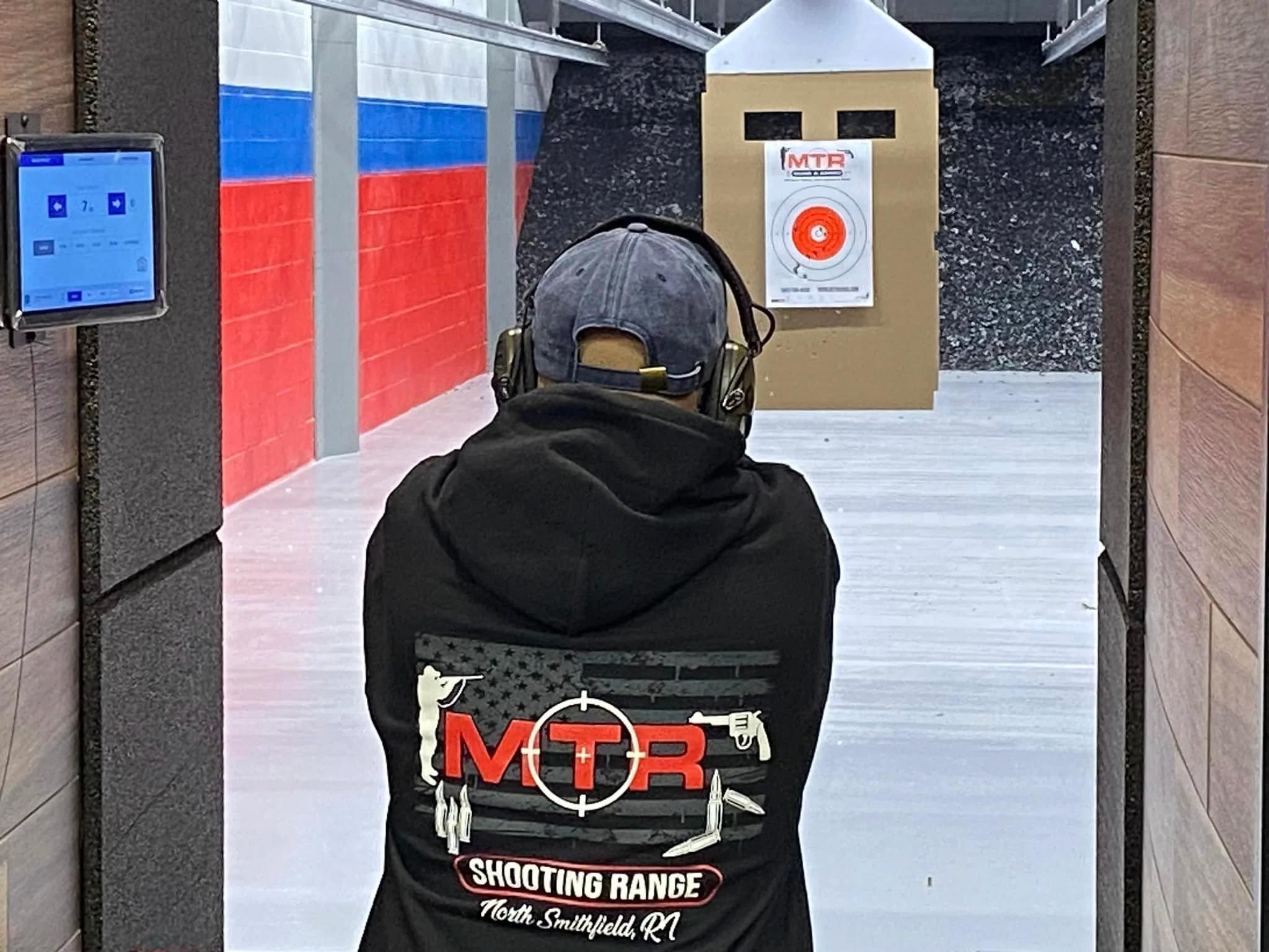 MTR Guns and Ammo logo